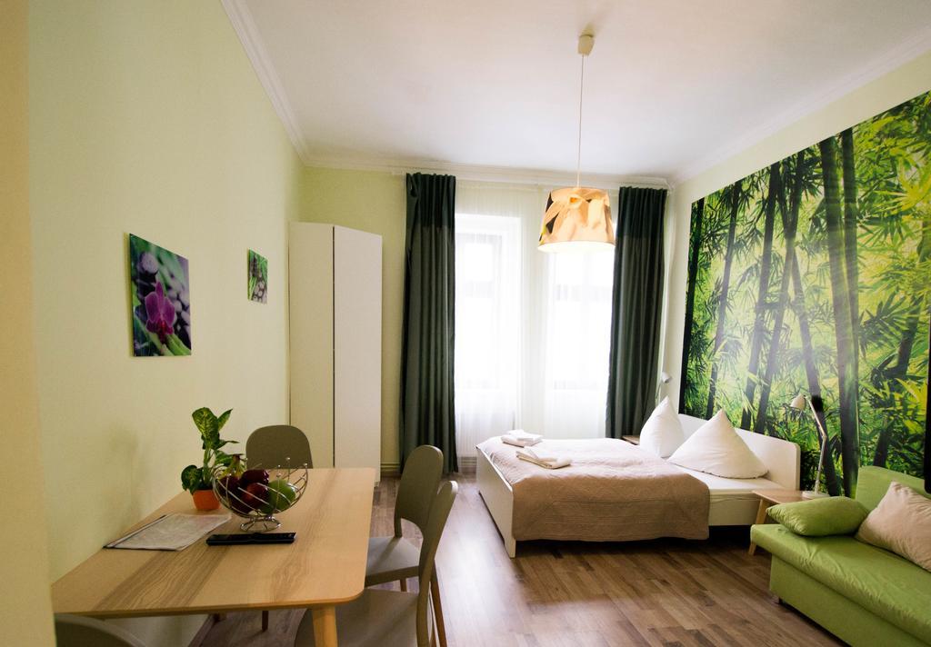 Ruterra Apartment Cimburkova * Prag