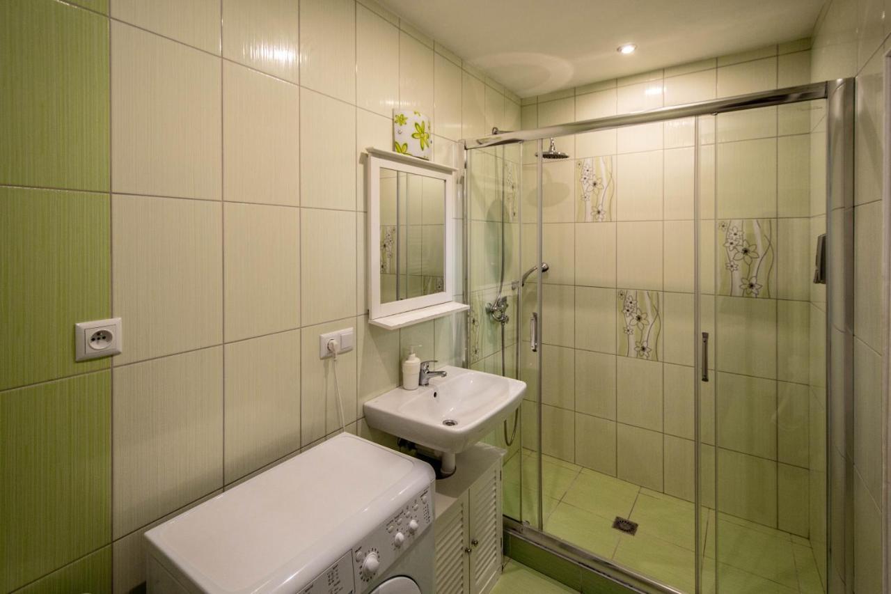 Ruterra Apartment Cimburkova Lägenhet *